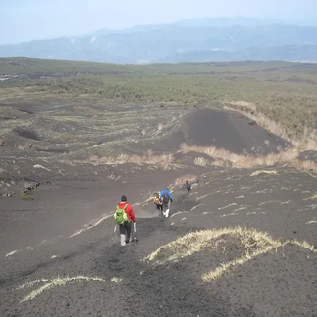Sotto Il Vulcano فندق مبيت وإفطار