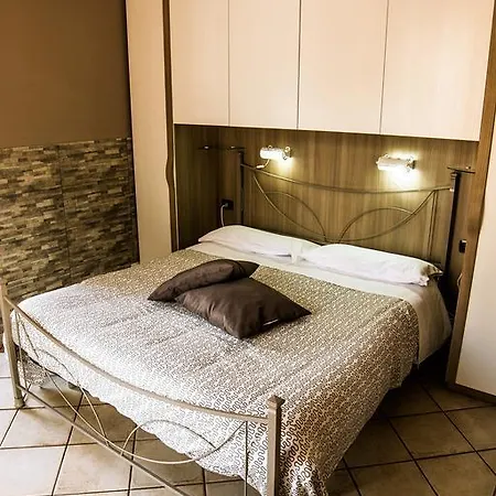Sotto Il Vulcano Bed & Breakfast 3*