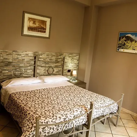 Sotto Il Vulcano فندق مبيت وإفطار 2*